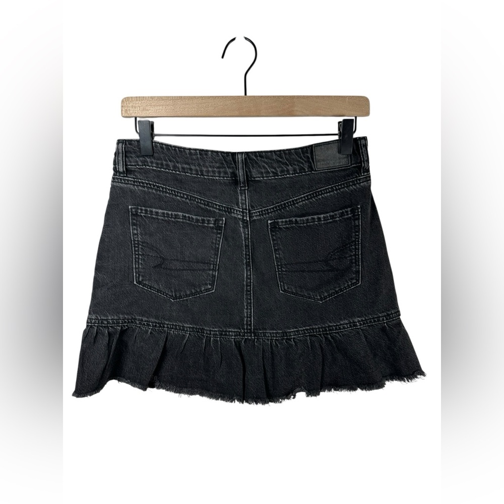 American Eagle High Waisted Ruffle Denim Mini Skirt Black Size 6 Distressed Jean - Picture 3 of 10